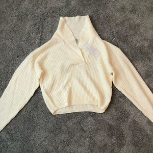 NWT Urban Cropped Sweater